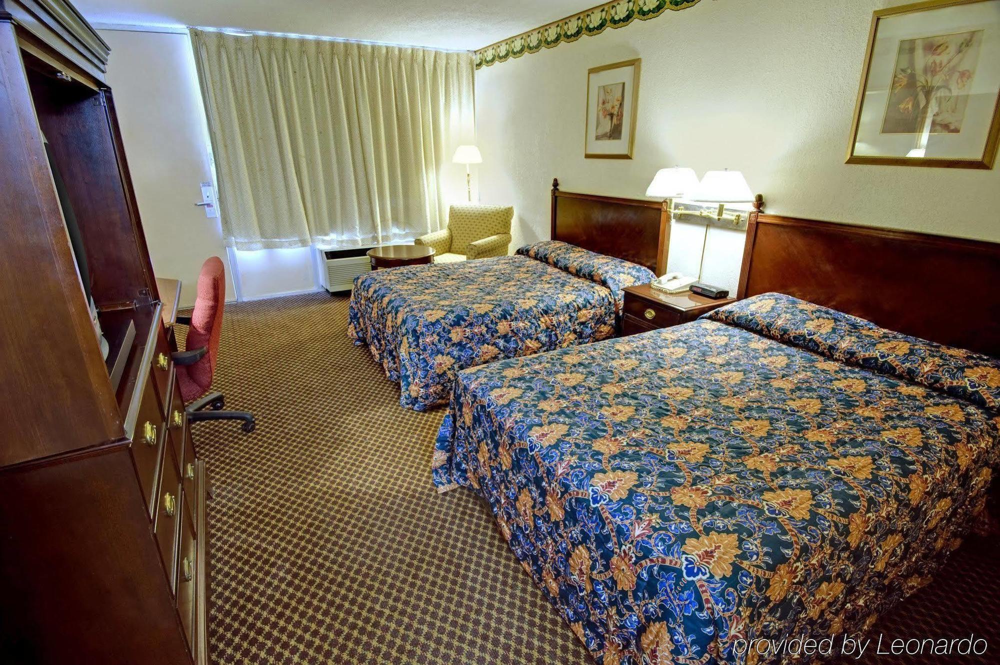 Super Inn & Suites By Oyo Milledgeville Eksteriør bilde