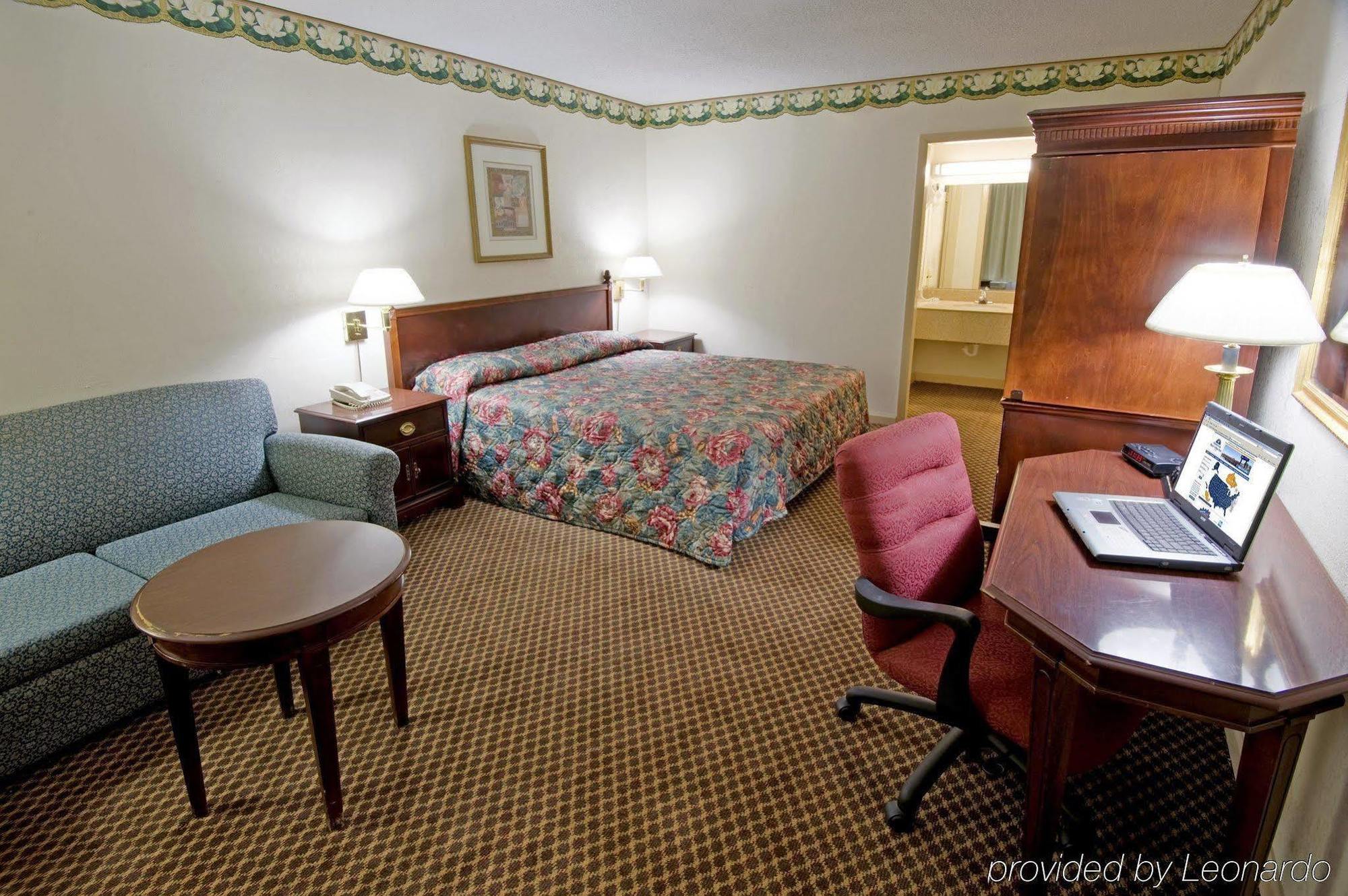Super Inn & Suites By Oyo Milledgeville Eksteriør bilde